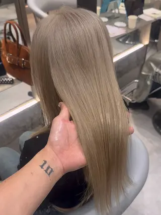 ミディアム カラー Aster 店長 れおんのヘアスタイル