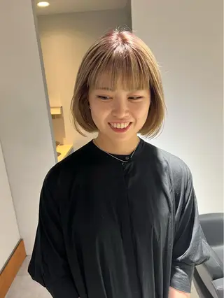ミディアム カラー io濱川 遥のヘアスタイル