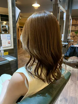 ミディアム カラー 河村 健太のヘアスタイル