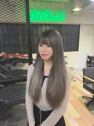ロング 💜🦋 COCONA🦋💜のヘアスタイル