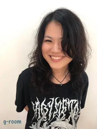 セミロング パーマ 大山 雅矢のヘアスタイル