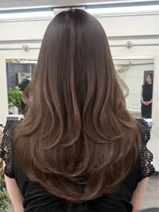 セミロング カラー ヘアアレンジ 🫧透明感カラー/ Wカラー🫧namiのヘアスタイル