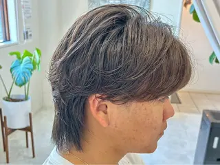 ショート センターパート 韓国ヘア・綾也のヘアスタイル