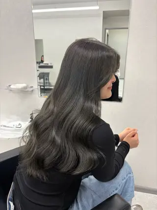 ロング mitty aikaのヘアスタイル
