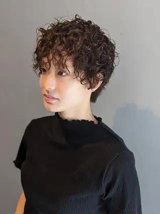 ショート パピヨンロゼ中川 髪質改善/低ダメージのヘアスタイル