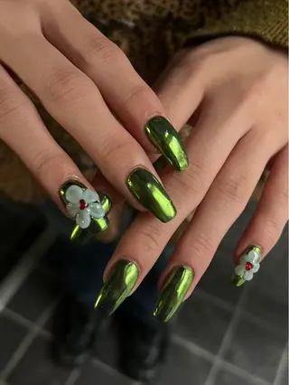 ネイル nano/きもかわ nail🐬🫧のネイルデザイン