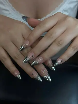 ネイル HAPPI NAIL . LEEのネイルデザイン