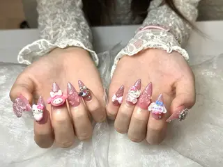 ネイル タン ミーのネイルデザイン