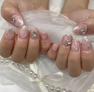 ネイル fiore nail 🦋のネイルデザイン