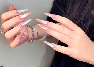 ネイル Dione Nail きよみのネイルデザイン