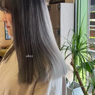 セミロング カラー レイヤー/透明感艶 カラー丸山ななほのヘアスタイル
