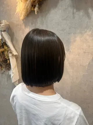 ショート レイヤー/艶カラー 松本 希愛のヘアスタイル