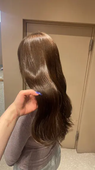 ロング カラー 💚 AKI 💚のヘアスタイル