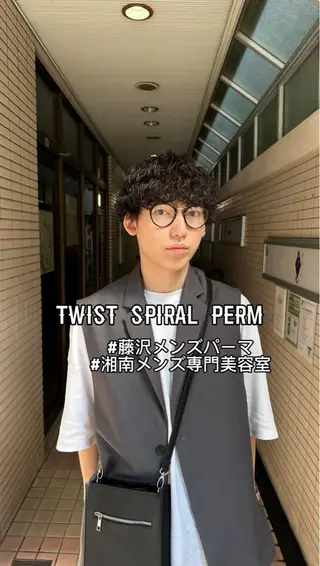 セミロング パーマ メンズ パーマ職人 渡邊　優雅のヘアスタイル