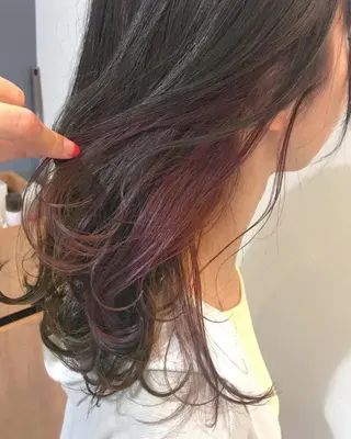 ロング カラー 吉田 早織のヘアスタイル