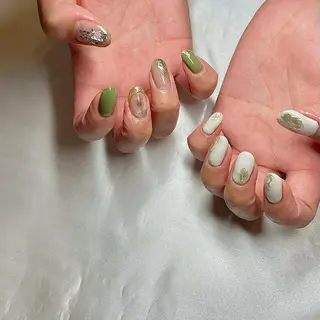 ミディアム カラー パーマ ヘアアレンジ メンズ キッズ ネイル マツエク・マツパ el. by Aoのネイルデザイン