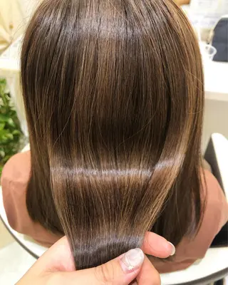 セミロング カラー 松本 沙良のヘアスタイル