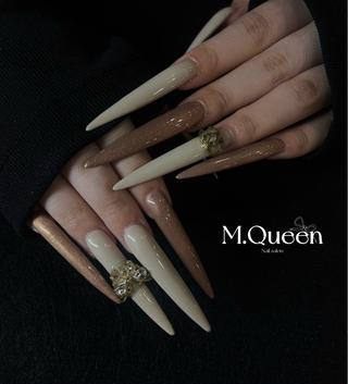 ネイル M.Queenネイル サロン天神今泉店のネイルデザイン