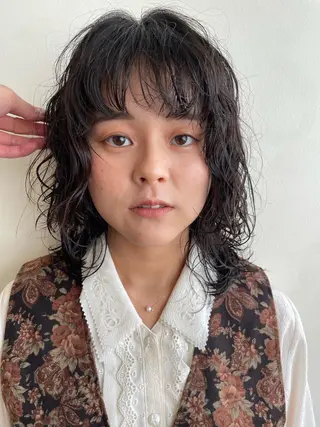 ミディアム カラー パーマ レイヤー／パーマ TAKUYAのヘアスタイル