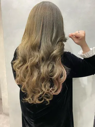 ロング カラー ヘアアレンジ FAAM Tsuneのヘアスタイル