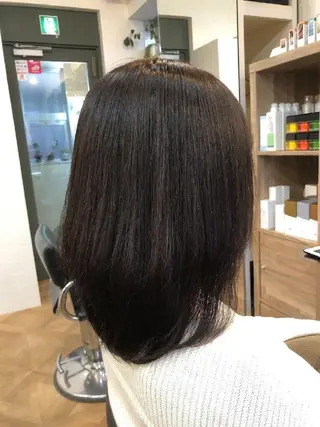 ミディアム カラー 【うねり・広がり専門 】⭕イトムラのヘアスタイル