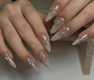 ネイル エリ🫧 nail池袋東口のネイルデザイン
