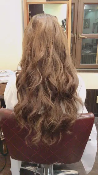 ロング カラー パーマ ヘアアレンジ 色落ちまでキレイに! !女性サロンのヘアスタイル