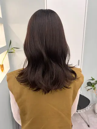 セミロング 名駅🦢大人艶カラー 🪽カミヤアカネのヘアスタイル
