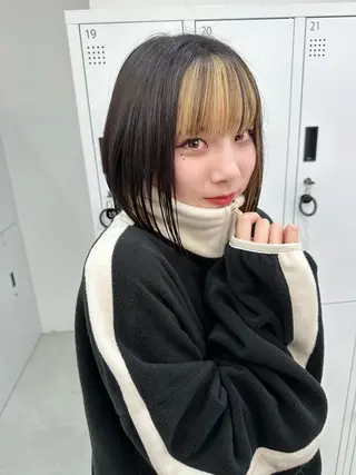 ショート レイヤーカット 瑠輝のヘアスタイル