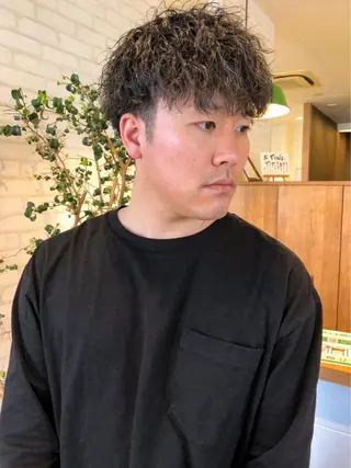 ショート カラー パーマ ヘアアレンジ メンズ ❣️倉敷❣️美髪 カラー能登一成のヘアスタイル