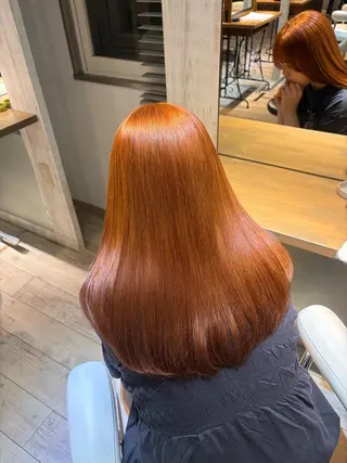 ロング カラー cie ヒナタのヘアスタイル