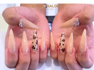 ネイル LYYM Salonのネイルデザイン