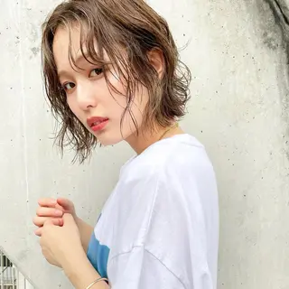 ミディアム パーマ YUKO/ 似合わせ韓国風パーマのヘアスタイル