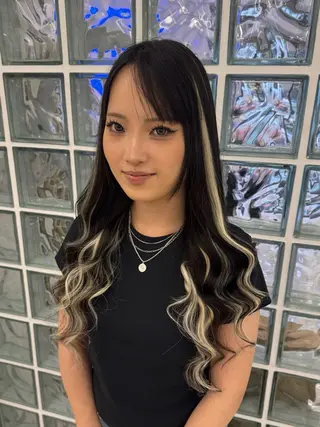 ロング Nene /Roverのヘアスタイル