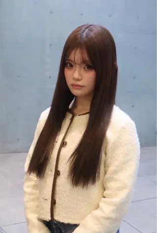 ロング レイヤー/ブリーチ iwamiya岩見谷のヘアスタイル