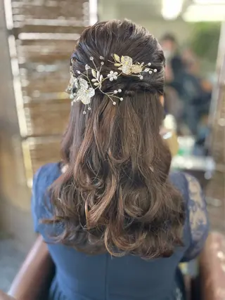 ロング ヘアアレンジ 沢田 瞳のヘアスタイル