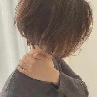 ショート パーマ fio マナミのヘアスタイル