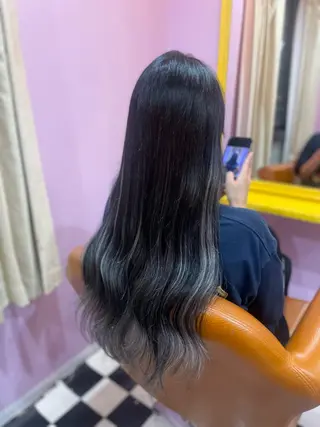 ゆか🐻 ちび編み🤍シールのヘアスタイル