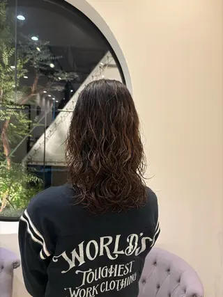 セミロング パーマ MAHAE 中司のヘアスタイル
