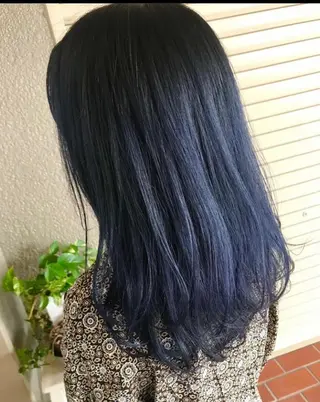 ロング カラー noce harumiのヘアスタイル
