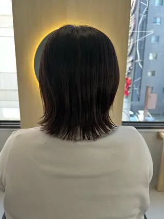 ミディアム 深見 真由のヘアスタイル