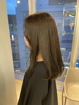 ロング カラー 店長 MANAMI 艶カラー／骨格ボブのヘアスタイル