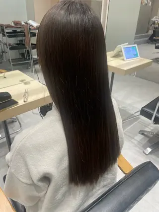 ロング 井上 なぎとのヘアスタイル