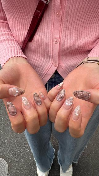 ネイル MH_ Nailのネイルデザイン