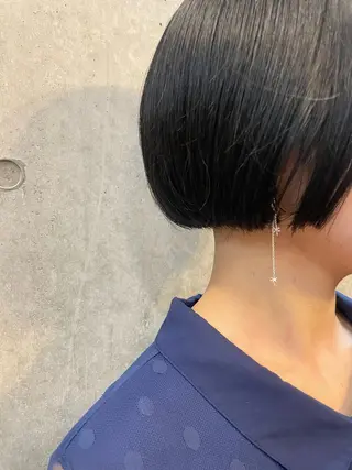 ショート 佐藤 百葉のヘアスタイル