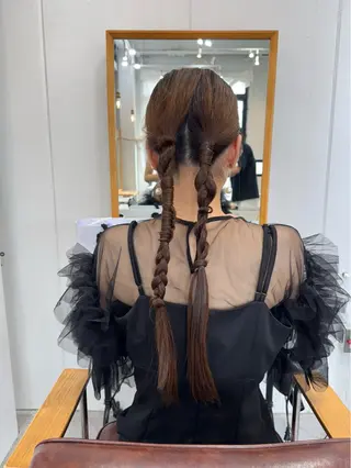 ロング ヘアアレンジ 松坂 真衣のヘアスタイル
