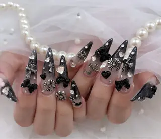 ネイル D-BEAUTY Nailsalonのネイルデザイン