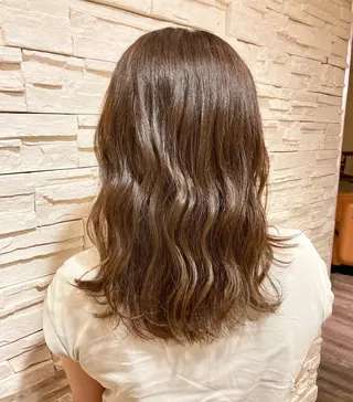 ミディアム カラー 森田 研司のヘアスタイル
