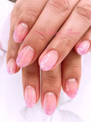 ネイル NailSalon Fluraのネイルデザイン