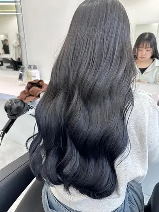 カラー 🪞official FRUITS渋谷🩰のヘアスタイル